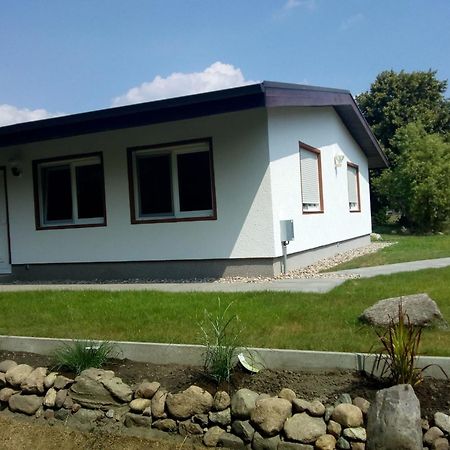 Behaglicher Bungalow für Mensch und Hund Barkhagen Exterior foto