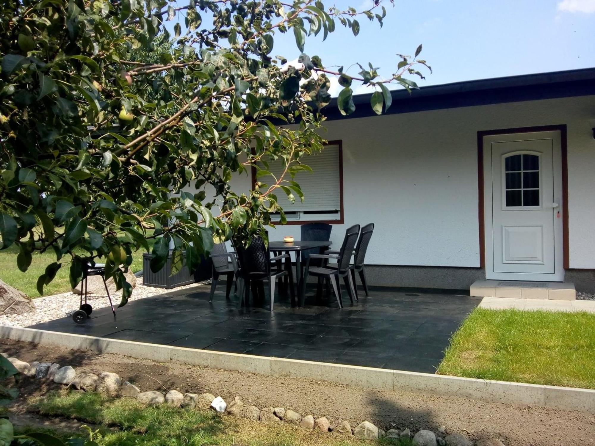 Behaglicher Bungalow für Mensch und Hund Barkhagen Exterior foto